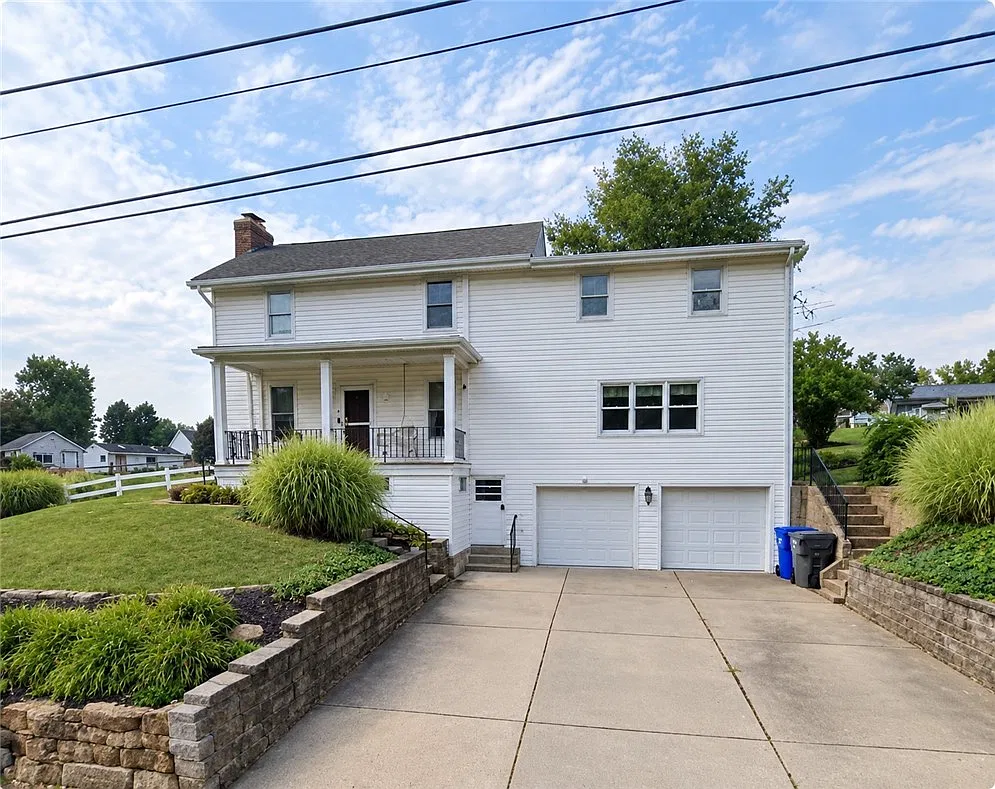 3 bed, 1.5 bath, 2846 sqft, $1,500 — Photo 1