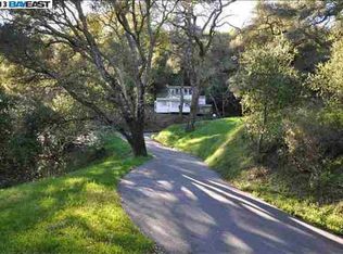 1571 Hunsaker Canyon Rd, Lafayette, CA 94549