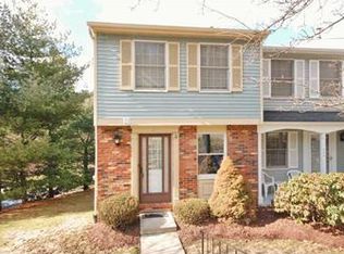 119 Shadowlawn Dr, Pittsburgh, PA 15236