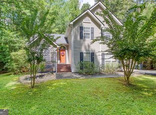 30 Orchard Hills Ct, Newnan, GA 30263
