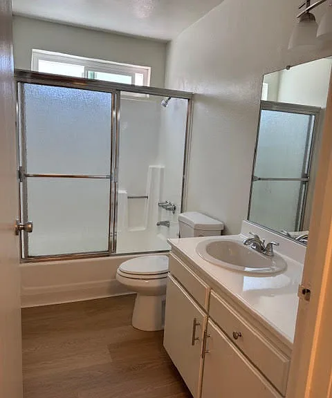 Canyon Crest Apartments — Photo 13