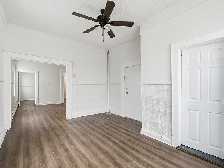 302 Belmont Ave #2 — Photo 2