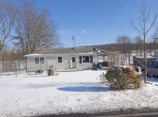 8474 Black Valley Rd, Everett, PA 15537