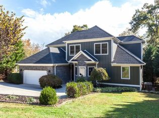 4248 Ridge Water Rd, Louisville, TN 37777