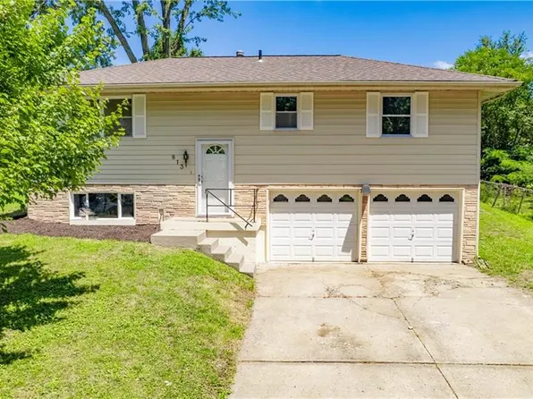 813 NE Wien Ave, Blue Springs, MO 64014