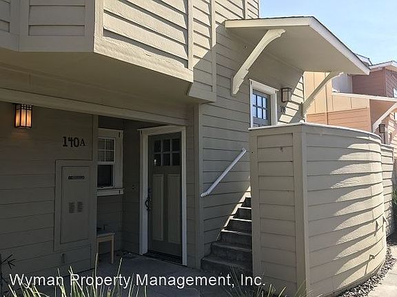 3rd image of 140 Valley Oak Dr #4587324