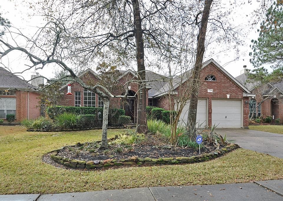 1st image of 13122 Yaupon Holly Ln