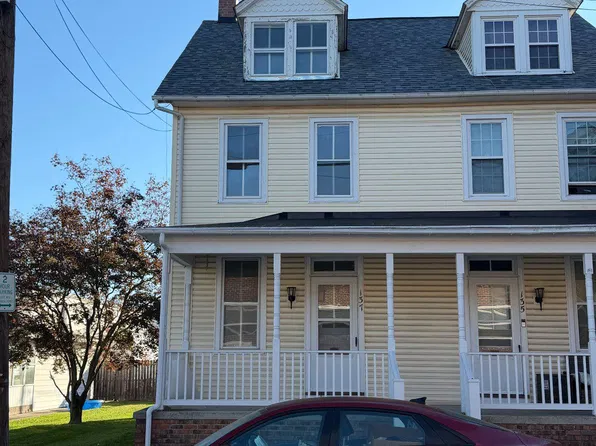 137 N Stratton St, Gettysburg, PA 17325