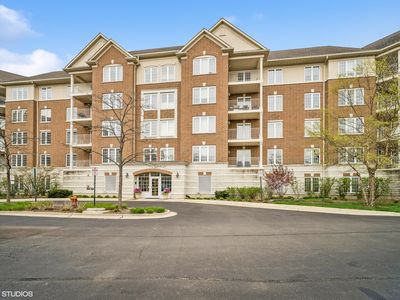 610 Robert York Ave APT 202, Deerfield, IL, 60015