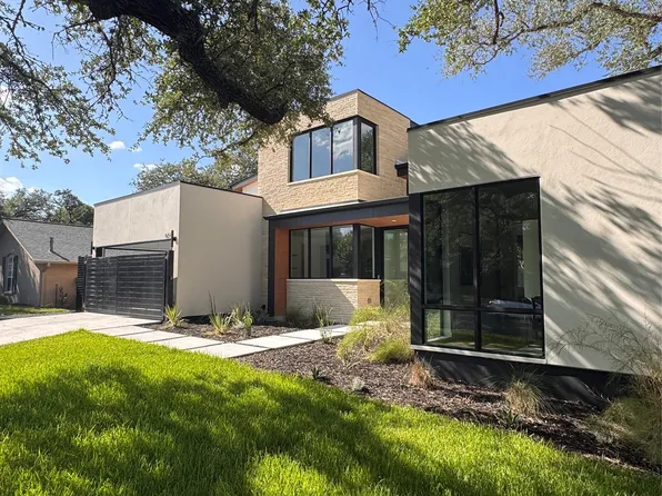 4216 Deepwoods Dr, Austin, TX 78731