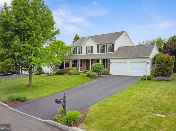 3817 Miriam Dr, Doylestown, PA 18902