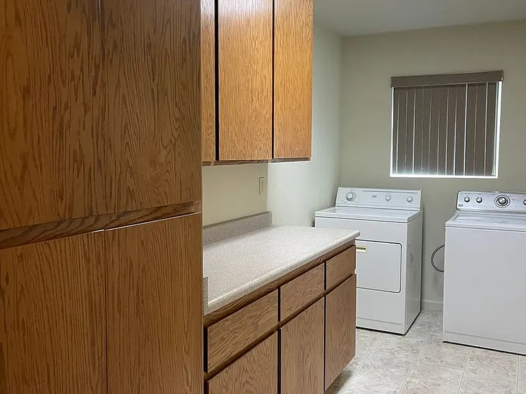 5463 Deschutes Rd — Photo 14