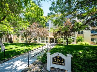 3184 S Heather Gardens Way UNIT 1-312, Aurora, CO 80014