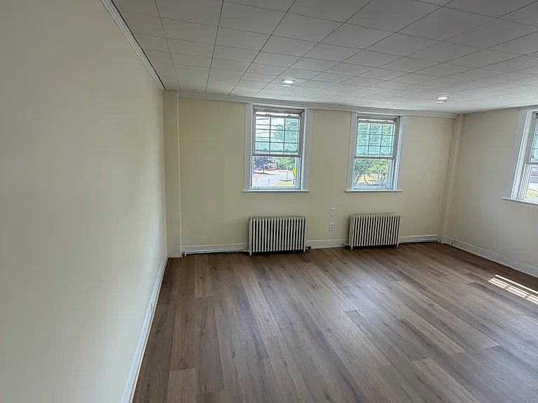 469-471 Washington St #2 — Photo 3