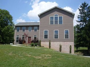 5129 Curry Rd, Pittsburgh, PA 15236