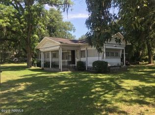 28 W Woodlawn St, Ridgeland, SC 29936