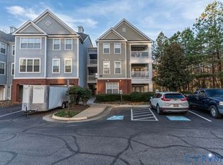 604 Bristol Village Dr APT 104, Midlothian, VA 23114
