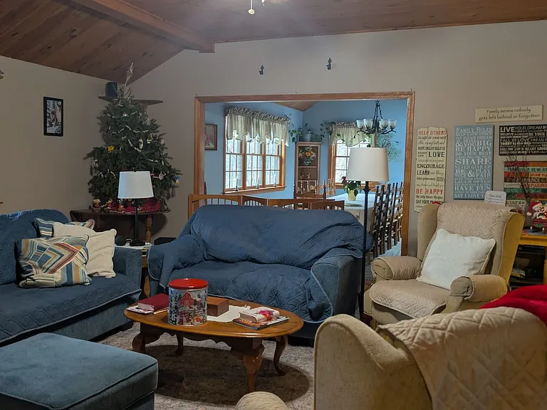 421 Oakhill Ave — Photo 20