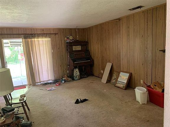5th image of 3521 Birchwood Ln