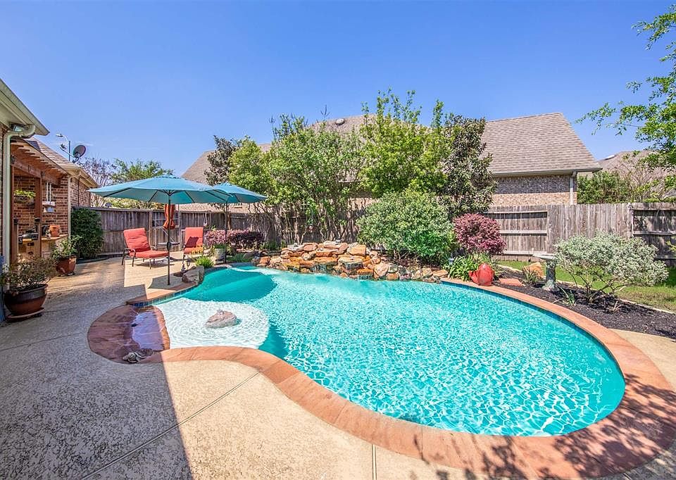1st image of 26923 Carmel Falls Ln