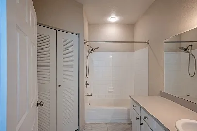 13700 Richmond Park Dr N #1501 — Photo 10