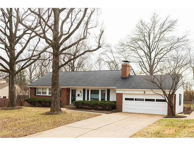 1104 Whitecliff Dr photo 1