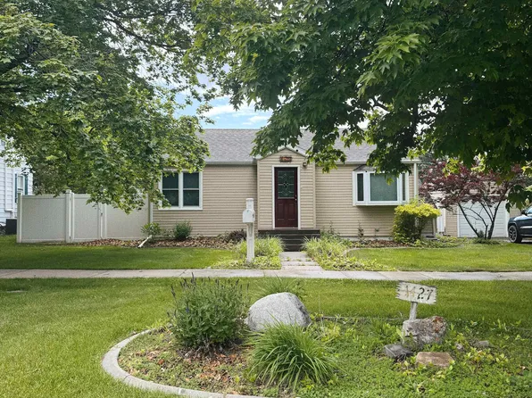 1427 N Canyon St, Spearfish, SD 57783