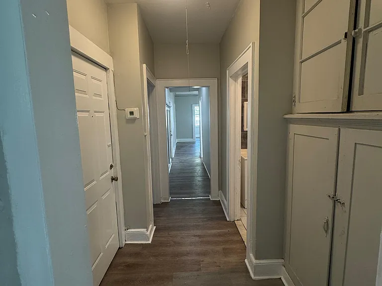 75 Chelsea Ave — Photo 9