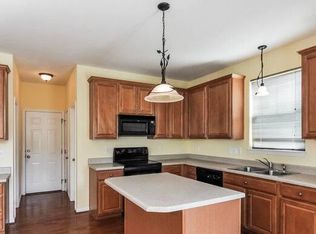 7041 Lucky Dr E, Jacksonville, FL 32208