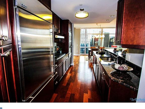 3rd image of 440 S Broad St Unit 1607