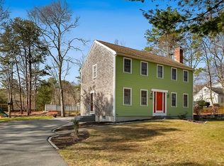 20 Farnham Dr, Plymouth, MA 02360