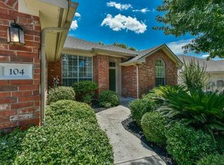 104 Grand Isle Dr, Round Rock, TX 78665