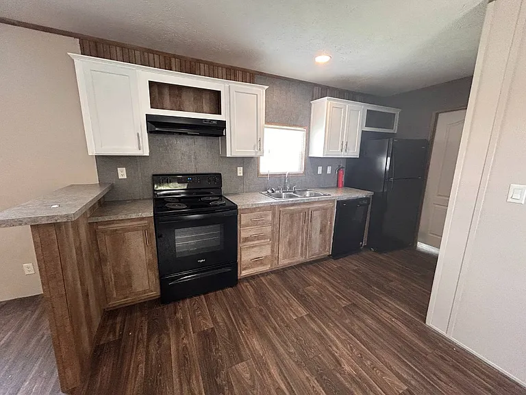 4801 Goldfield #66 — Photo 7
