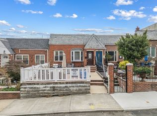 20-15 45th St #1, Astoria, NY 11105