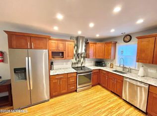 113 Lincoln Ave APT 4, Seaside Heights, NJ 08751