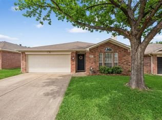 5509 Alta Verde Cir, Arlington, TX 76017