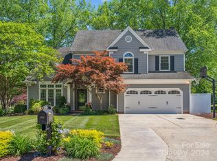8501 Netherfield Ct, Charlotte, NC 28277