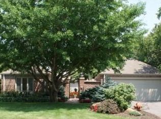 4915 Regents Walk, Shorewood, MN 55331