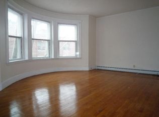 235 Rawson Rd APT 5, Brookline, MA 02445