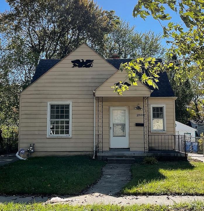 1st image of 25917 McDonald St