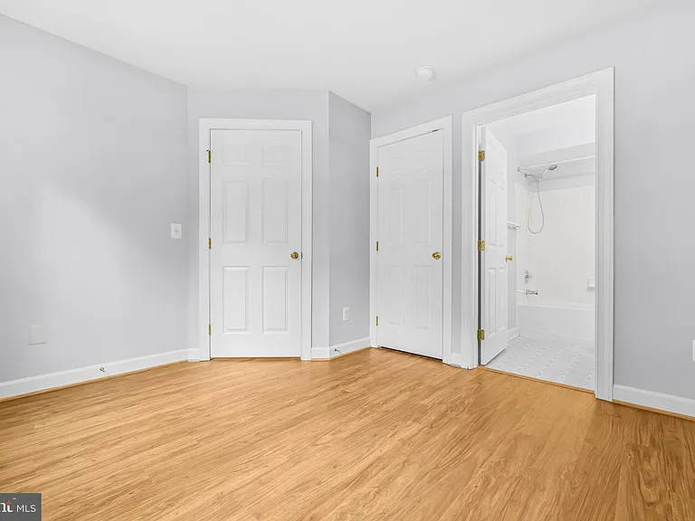 4323 Thomas Brigade Ln — Photo 31