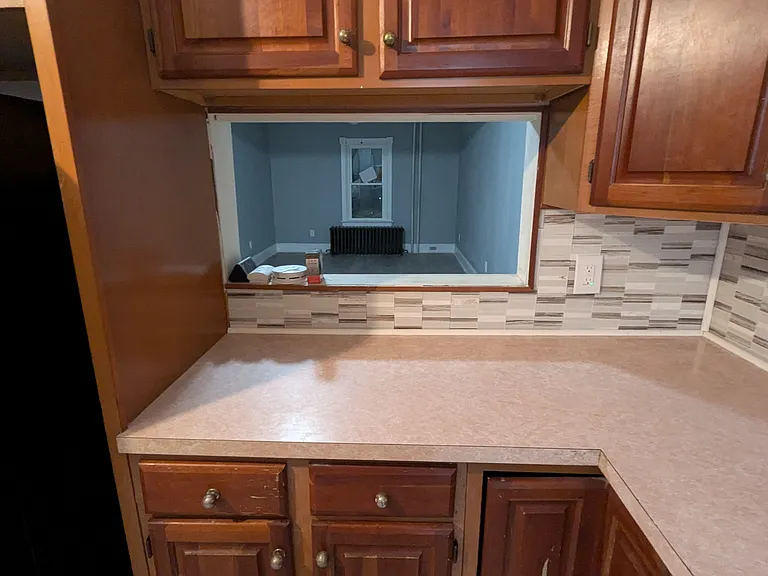 68 Weber Ave — Photo 1
