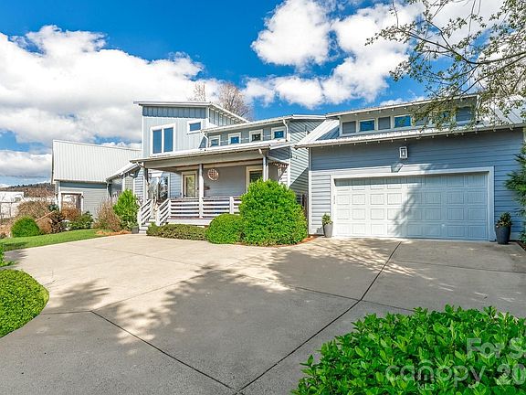 2nd image of 40 Overlook Rd