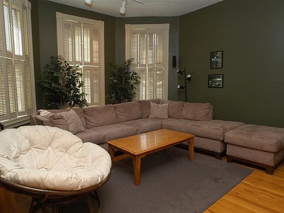 3rd image of 525 Tusculum Ave