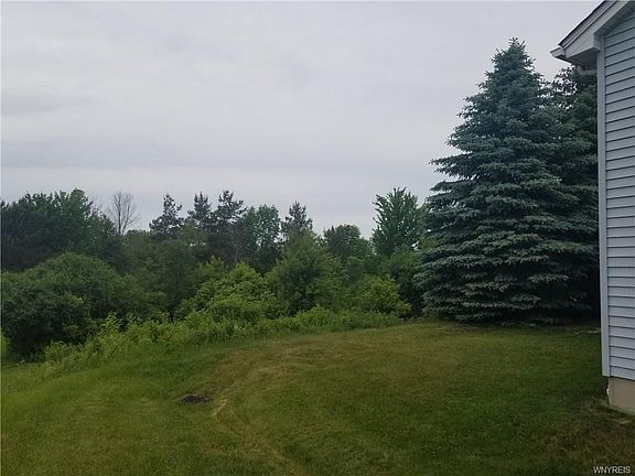 2nd image of 34 N Hill Dr
