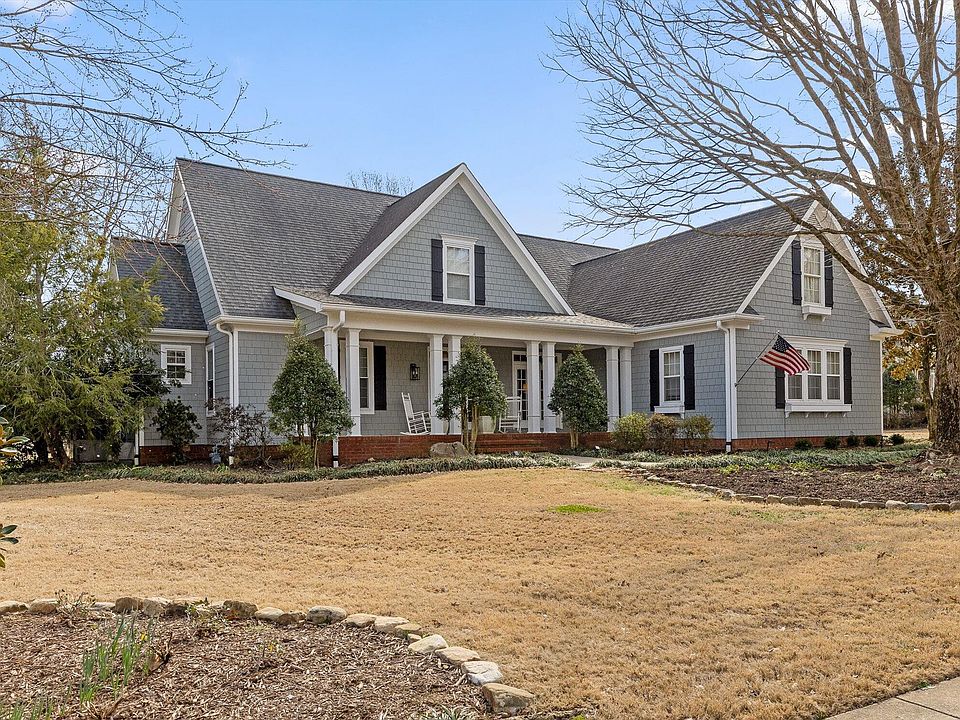1st image of 368 Magnolia Vale Dr