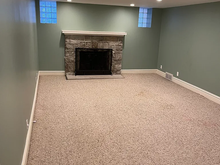 7812 Cornell Ave — Photo 11