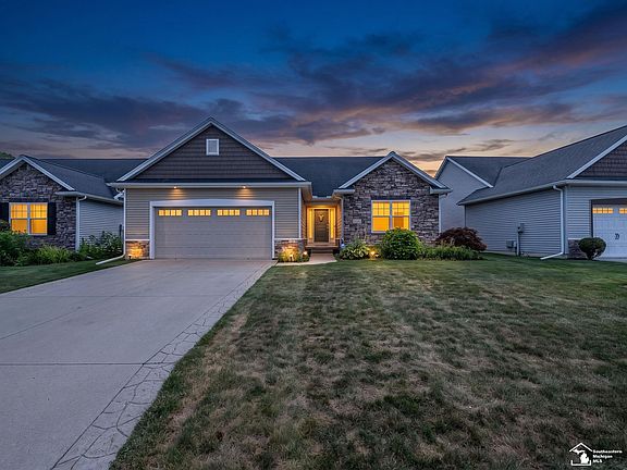 2nd image of 3549 Summer Breeze Dr