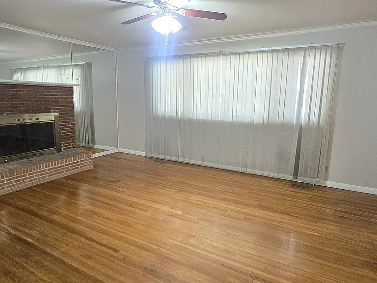 1700 Northwood Rd — Photo 8