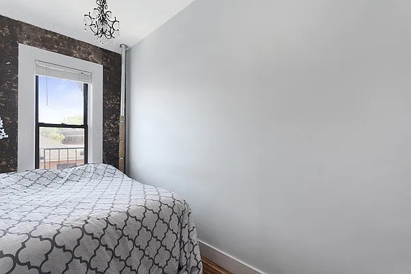 Sold by Citi Habitats | media 8